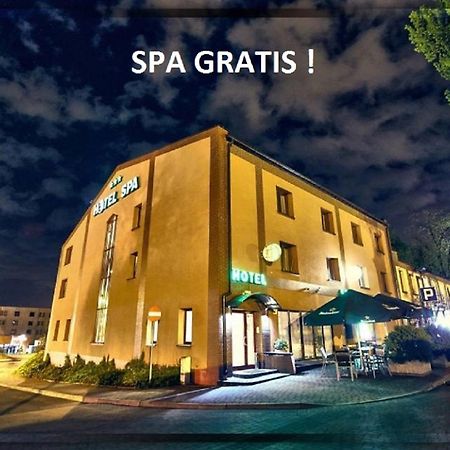 Hotel&Spa Kameleon Żory Buitenkant foto